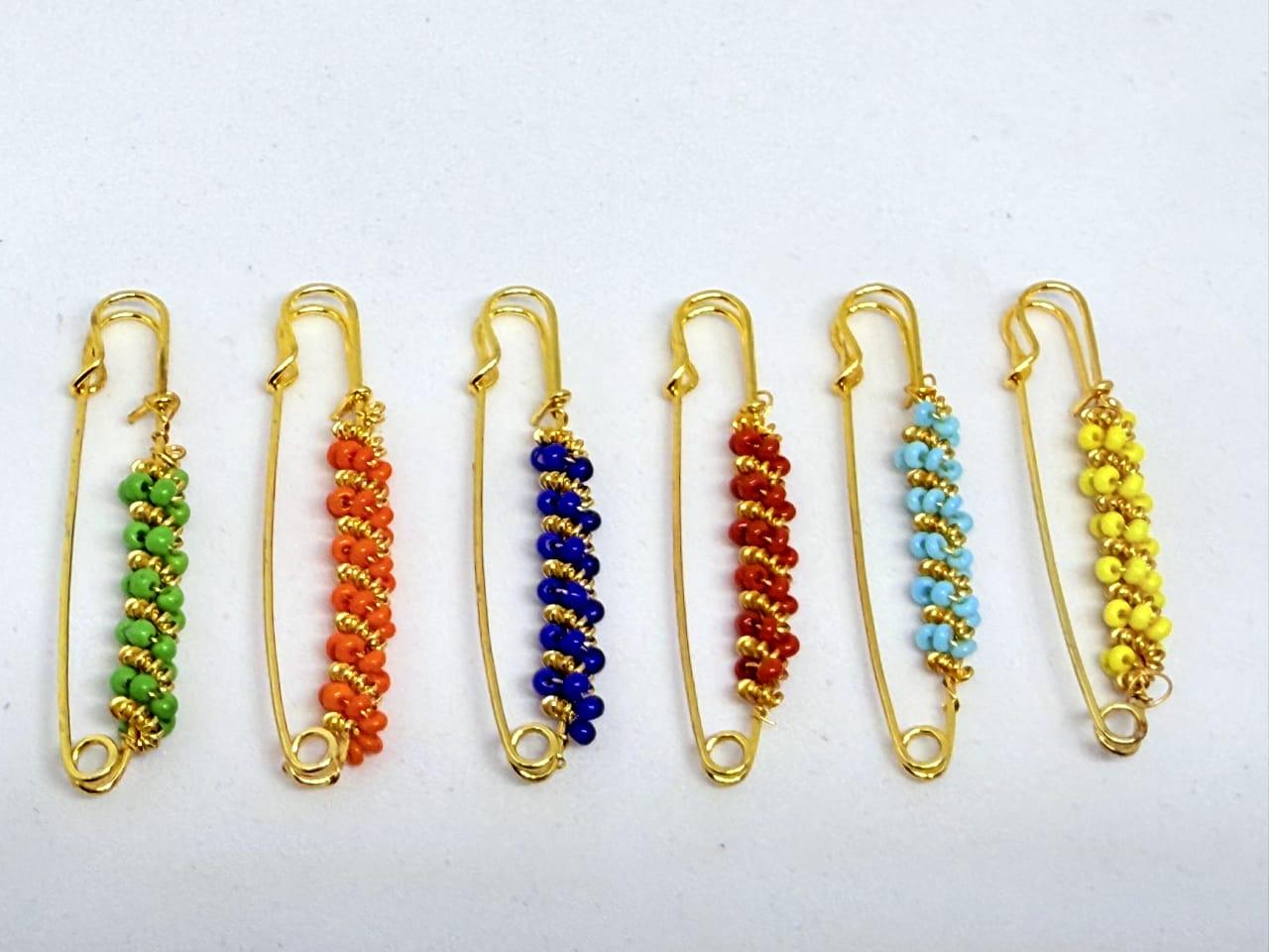 (MNR) *Abaya Brooch* 